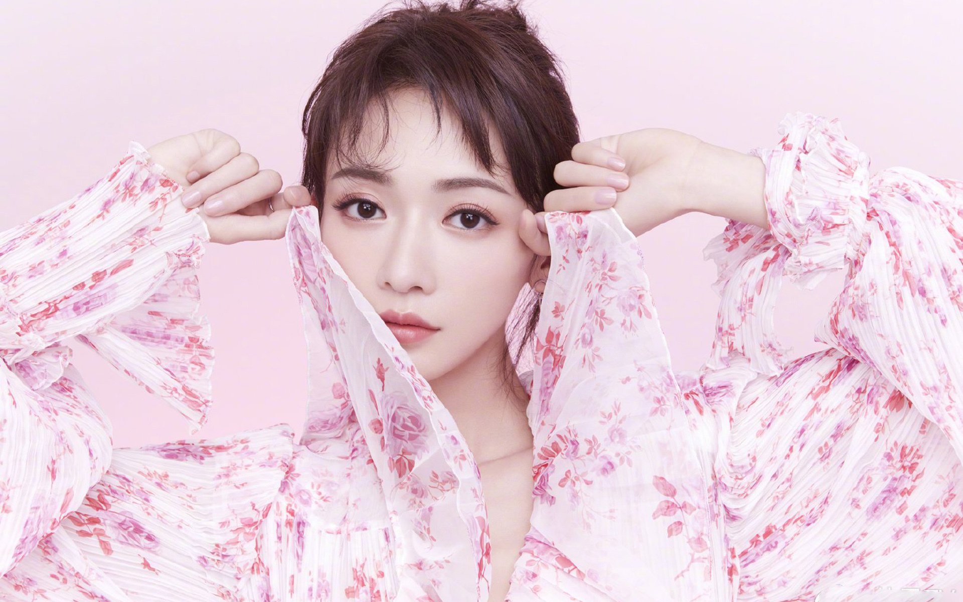 KAIYUN 中国大陆-奥萨苏纳主场2-2战平比利亚雷亚尔，双方互有攻守，奥萨苏纳vs塞尔利亚比分