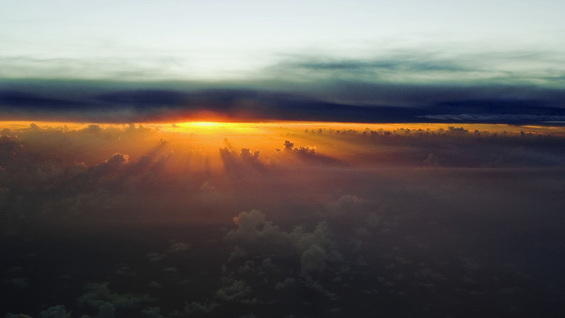 开云体育APP下载-德甲怒火爆发：攻势凶猛，防线坚韧，德甲解析