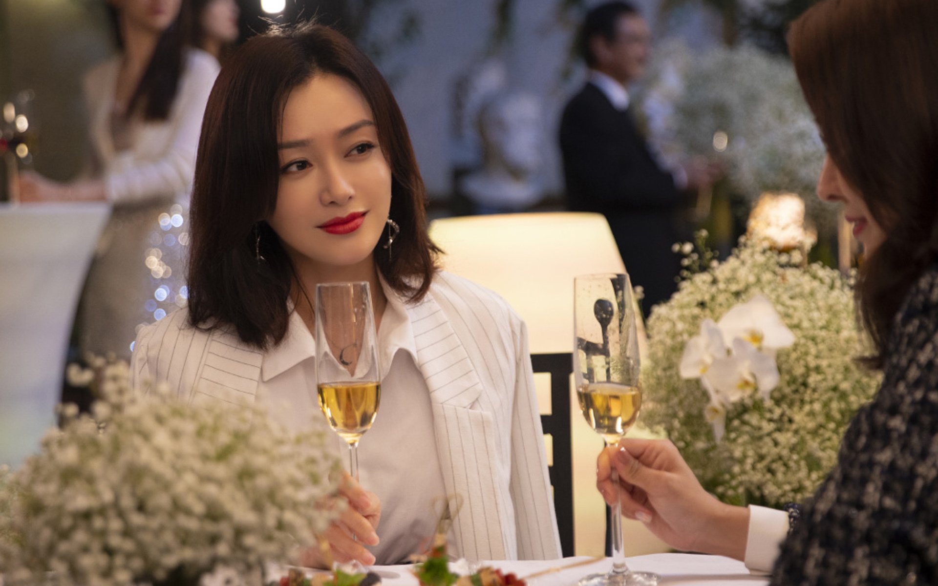 欧洲杯决战夜:战术变革引爆火花!,欧洲杯决赛战报